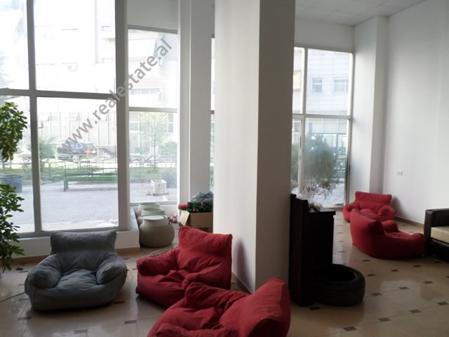 Store space for rent in Don Bosko street in Tirana, Albania. (TRR-319-54T)