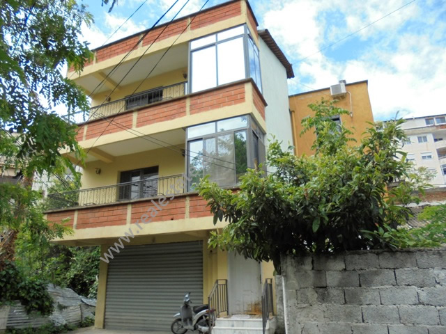  Three storey villa for rent near the Embassies area in Tirana, Albania (TRR-519-1S)