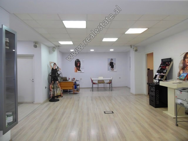 Office for rent in Blloku area in Tirana, Albania (TRR-519-16L)