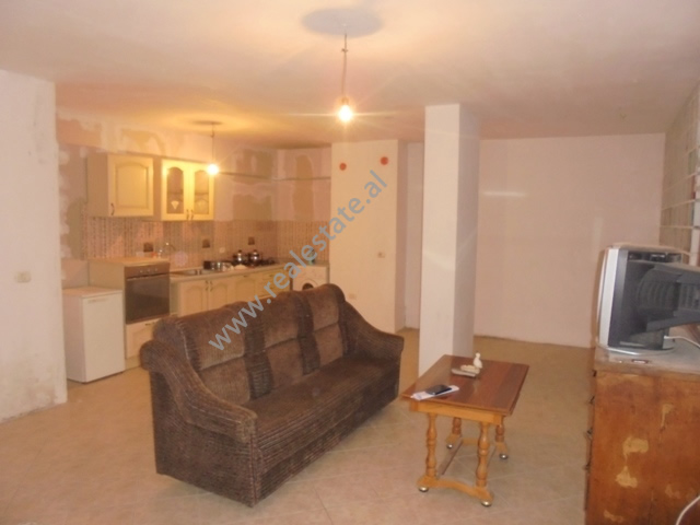 Three bedroom apartment for sale in Komuna e Parisit area in Tirana, Albania (TRS-619-33S)