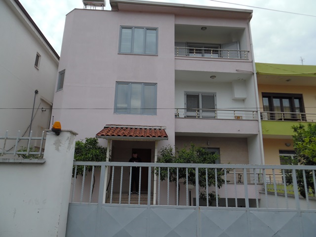 Three storey villa for sale near Zogu I Zi area in Tirana, Albania (TRS-719-11T)