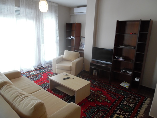 Three bedroom apartment for rent near Myslym Shyri area in Tirana, Albania (TRR-919-40T)