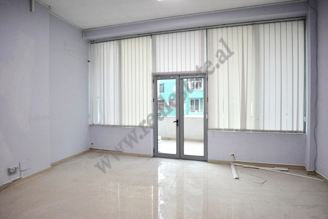 Office space for rent in Komuna e Parisit area in Tirana, Albania