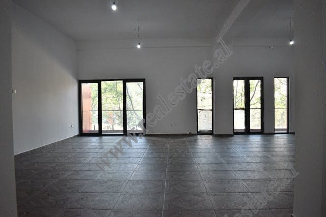 Office space for rent in Rruga e Dibres street in Tirana, Albania