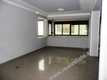 Apartment for business purpose for rent in Blloku area in Tirana. With 170 m2 of space, it is organi Apartment for business purpose for rent in Blloku area in Tirana. With 170 m2 of space, it is organi