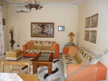 Apartament 2+1 me qera ne pas Alpet-it ne rrugen Myslym Shyri.
Apartamenti ndodhet ne katin e IV te Apartament 2+1 me qera ne pas Alpet-it ne rrugen Myslym Shyri.
Apartamenti ndodhet ne katin e IV te