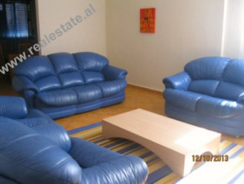 Apartament 2+1 me qera prane Universitetit te New York-ut ne Tirane.
Apartamenti ndodhet ne nje lag Apartament 2+1 me qera prane Universitetit te New York-ut ne Tirane.
Apartamenti ndodhet ne nje lag