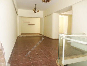 Store for rent close to the center of Tirana.
With an area of 120m2 is divided in two separate area Store for rent close to the center of Tirana.
With an area of 120m2 is divided in two separate area