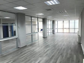Office for rent close to Toptani center in Tirana.
The office is situated on six floor of a new &nb Office for rent close to Toptani center in Tirana.
The office is situated on six floor of a new &nb