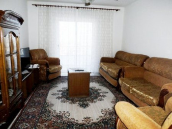 Apartament me qera ne rrugen Dritan Hoxha.
Apartamenti ndodhet ne katin e nente te nje pallati te r Apartament me qera ne rrugen Dritan Hoxha.
Apartamenti ndodhet ne katin e nente te nje pallati te r