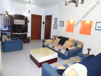 Apartament me qera ne zonen e Komunes se Parisit ne Tirane.
Apartamenti ndodhet ne katin e nente te Apartament me qera ne zonen e Komunes se Parisit ne Tirane.
Apartamenti ndodhet ne katin e nente te