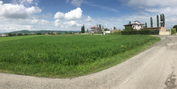 Land for sale in Domje village, near Rinas.
Surface of 7800 m2, registered as an agricultural land, Land for sale in Domje village, near Rinas.
Surface of 7800 m2, registered as an agricultural land,
