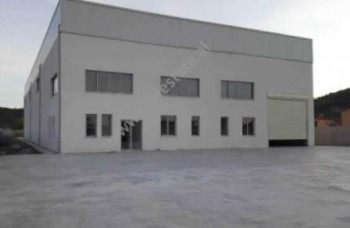 Wharehouse for rent in Rinas area in Tirana.
It has a ground area of 5850 m2 and the build surface Wharehouse for rent in Rinas area in Tirana.
It has a ground area of 5850 m2 and the build surface