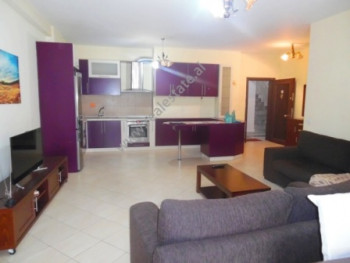 Apartament 2+1 me qera prane kompleksit Panorama ne Tirane.
Apartamenti ndodhet ne katin e tete te Apartament 2+1 me qera prane kompleksit Panorama ne Tirane.
Apartamenti ndodhet ne katin e tete te