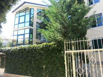Villa for sale near Elez Isufi Street.
It is located near the main street with 650 m2 of total spac Villa for sale near Elez Isufi Street.
It is located near the main street with 650 m2 of total spac
