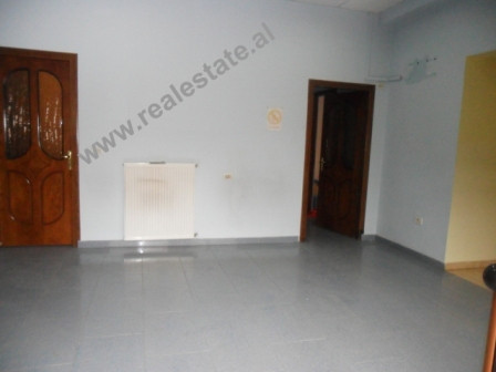Store space for rent in Zogu I Boulevard in Tirana. The store is positioned on the 1st and 2nd floor