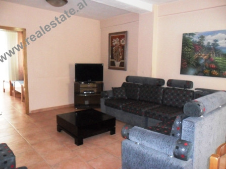 Apartament 2+1 me qera ne Bulevardin “Zogu i I” ne Tirane.
Apartamenti pozicionohet ne Apartament 2+1 me qera ne Bulevardin “Zogu i I” ne Tirane.
Apartamenti pozicionohet ne