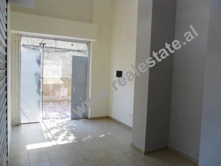Store space for rent in Pjeter Budi Street in Tirana.
The store is located at the beginning of Pjet