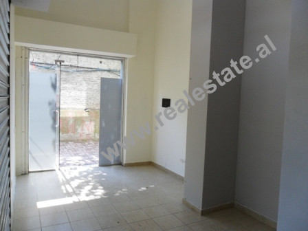 Store space for rent in Pjeter Budi Street in Tirana.
The store is located at the beginning of Pjet