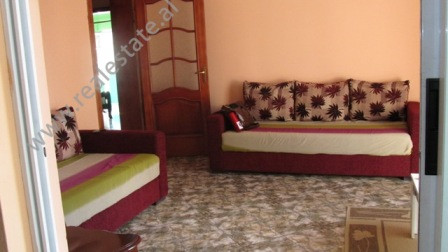 Apartment for rent in Jeronim De Rada Street in Tirana. The apartment has 110 m2 living space, posit
