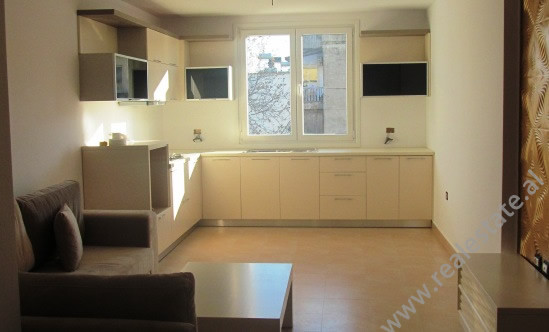 Apartment for rent in Myslym Shyri Street in Tirana.
It is situated on the 5-th floor in an old bui
