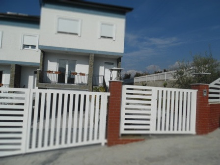 Three storey villa for rent in Lunder area in Tirana.

The villa is located in one of the quietest