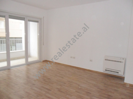 Apartment for rent in Peti Street in Tirana.
It is situated on the 1-st in a new building, on the s