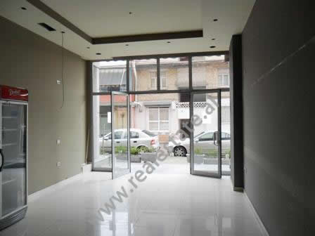 Store for rent in Haxhi Hysen Dalliu Street in Tirana.
It is located on the ground floor in a new b