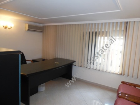 Office space for rent in Blloku area in Tirana.
The office is situate don the 2nd floor of a new bu