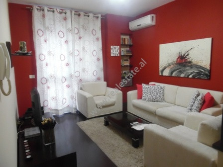 Two bedroom apartment for rent in the center of Tirana.
Positioned on the 3rd floor of a new buildi