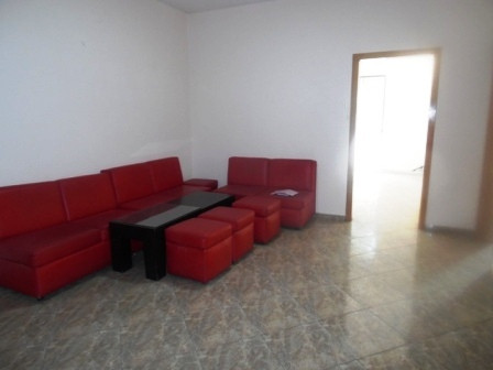 Office apartment for rent in Elbasani street in Tirana.
The apartment is situated on second floor i