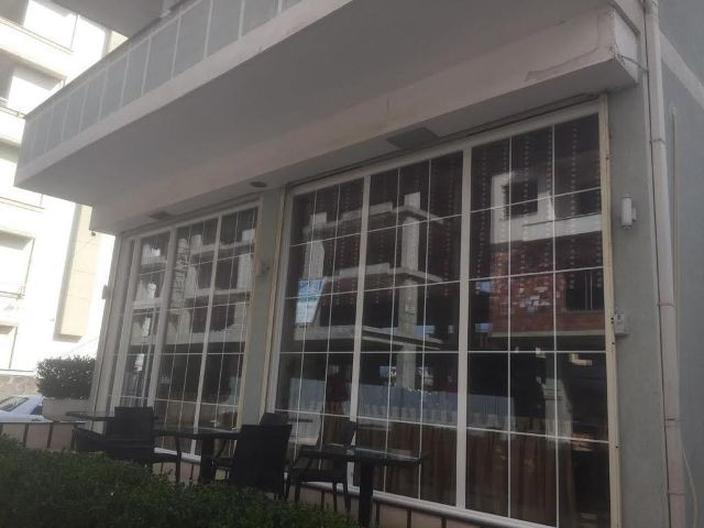 Hotel for sale in very close to the beach area in Durres.
It is located on the side of the main r Hotel for sale in very close to the beach area in Durres.
It is located on the side of the main r