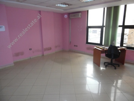 Office space for sale in Saraceve Street.
The office is situated on the second floor of new buildin