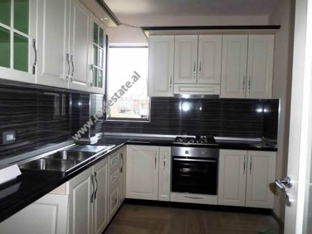 Apartment for rent in 21 Dhjetori area in Tirana.
The apartment is situated on 4th floor in a new b