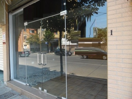 Store for rent in Barrikadave street close to Lidhja e Prizrenit school in Tirana.
The store is s Store for rent in Barrikadave street close to Lidhja e Prizrenit school in Tirana.
The store is s