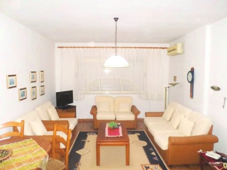One bedroom apartment for rent in Ymer Kurti street close to Sheshi Wilson in Tirana.
The environme One bedroom apartment for rent in Ymer Kurti street close to Sheshi Wilson in Tirana.
The environme