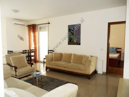 Two bedroom apartment for rent Parku Rinia in Tirana.
The apartment is situated on the&nbsp; 4th fl