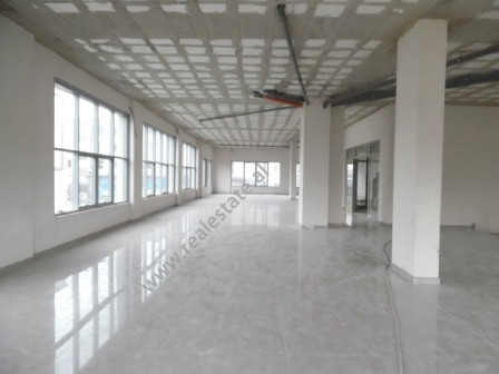 Office space for rent in Bardhyli street in Tirana.
The office is situated on the second floor of a