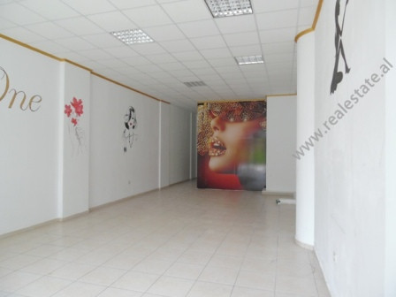 Store for rent close to Zogu i Pare Boulevard in Tirana.
The store is situated on the ground floo Store for rent close to Zogu i Pare Boulevard in Tirana.
The store is situated on the ground floo