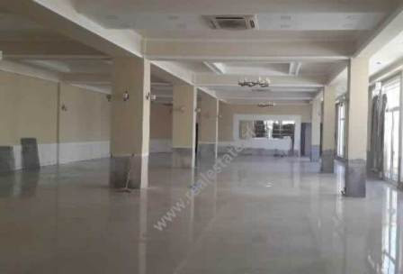 Warehouse for rent in the second kilometer of Tirana-Durresi highway.
The warehouse has an interior Warehouse for rent in the second kilometer of Tirana-Durresi highway.
The warehouse has an interior