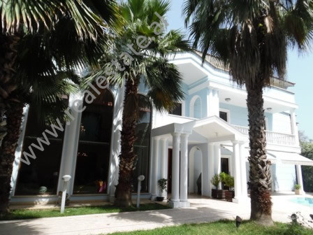Four storey villa for rent in Medreseja e Tiranes area, in Tirana.

The underground floor has a su