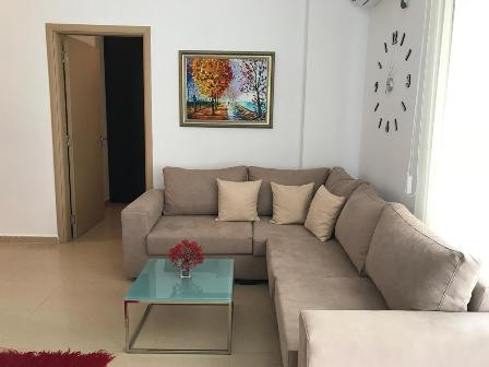 Apartament 2+1 me qera ne Rrugen Panorama, prane Harry Fultz ne Tirane.
Ndodhet ne katin e IX-te Apartament 2+1 me qera ne Rrugen Panorama, prane Harry Fultz ne Tirane.
Ndodhet ne katin e IX-te