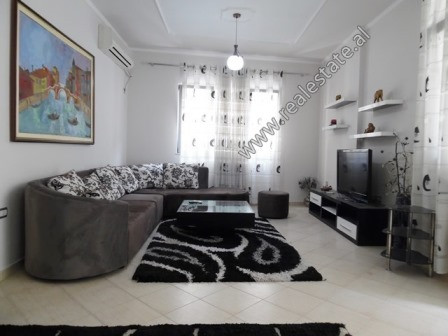 Two bedroom apartment for rent close to Brryli area in Tirana.
It is located on the 2nd floor of a 