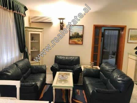 Apartament 2+1 ne rrugen Milo Duci ne Tirane.
Ndodhet ne katin e 2-te te nje pallati te ri shume pr Apartament 2+1 ne rrugen Milo Duci ne Tirane.
Ndodhet ne katin e 2-te te nje pallati te ri shume pr