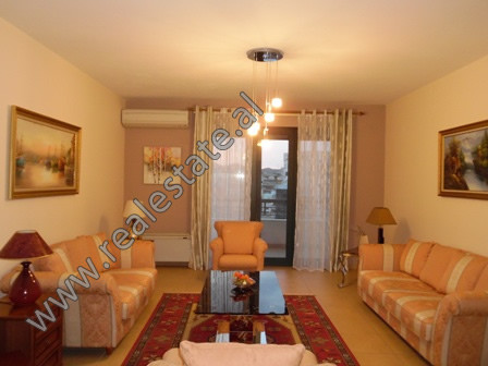 Apartament modern me qera ne rrugen Ibrahim Rugova, prane Gardes se Republikes ne Tirane.&nbsp;

A