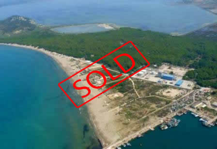 Toke per shitje ne plazhin e Zvernecit ne Vlore.
Toka ka nje siperfaqe 7160 m2 dhe ndod Toke per shitje ne plazhin e Zvernecit ne Vlore.
Toka ka nje siperfaqe 7160 m2 dhe ndod