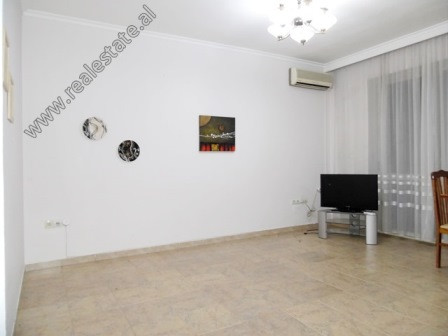 One bedroom for rent in Sami Frasheri Street in Tirana.
It is located on the 5th floor of an old bu