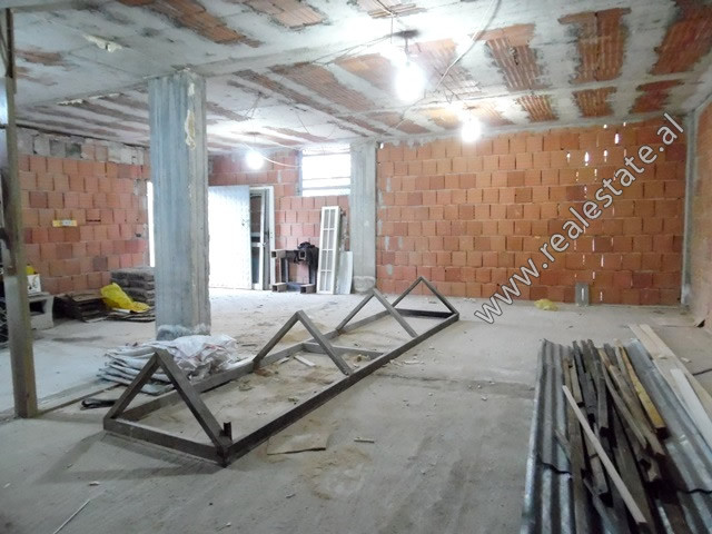 Warehouse for rent in Azem Galica Street in Tirana.

It is situated on the 1-st floor of a 3-store