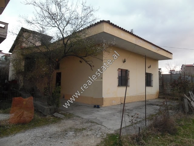 One storey villa for sale near Marie Kraja street in Tirana, Albania.

The villa has a total surfa