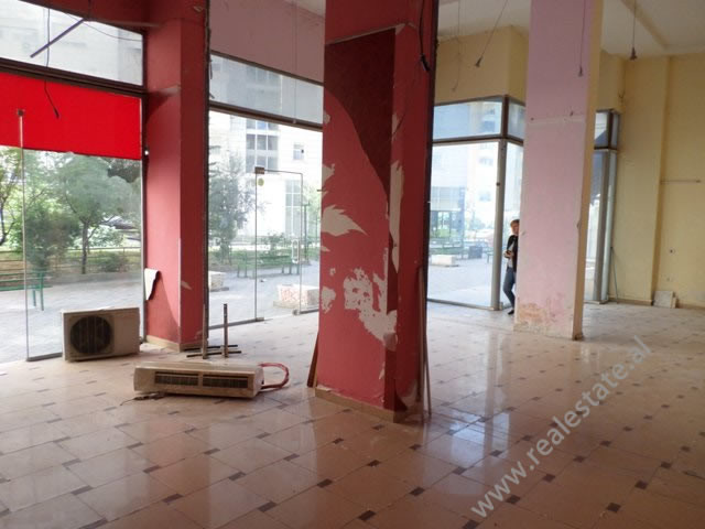 Store space for rent near Muzaket street in Tirana, Albania
The store is located on the ground floo